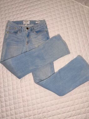 Frame Denim Light Blue Le crop mini boot jeans
